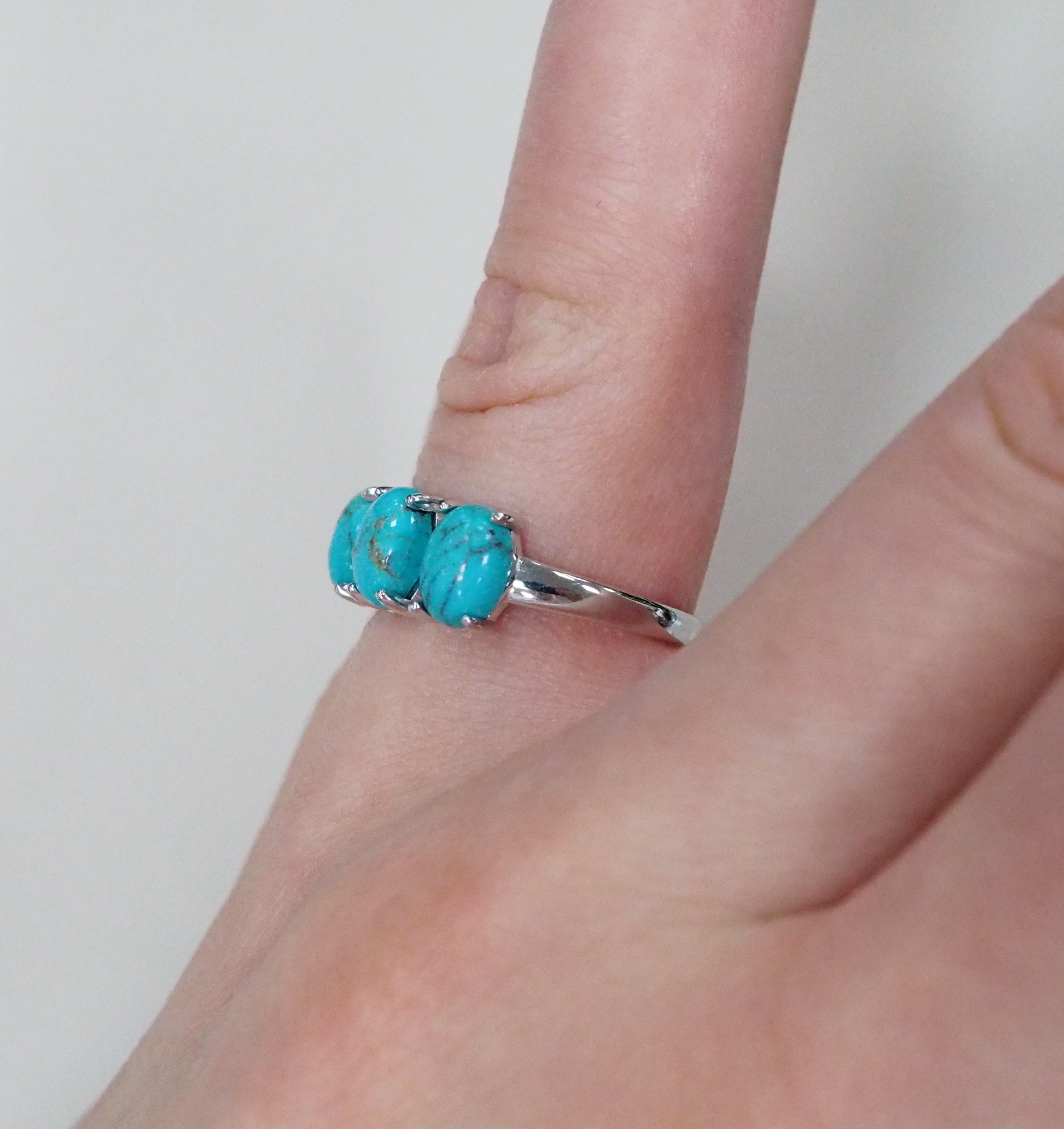 Серебряное кольцо с бирюзой